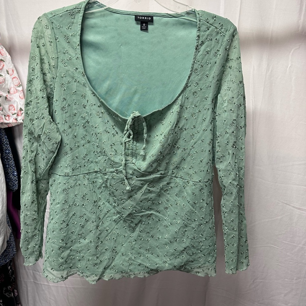 Torrid Mint Green Floral Long Sleeve Top